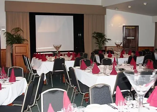 Adelaide Inn 4*,