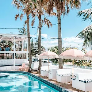 Komune Resort And Beach Club Greenmount Beach Australia